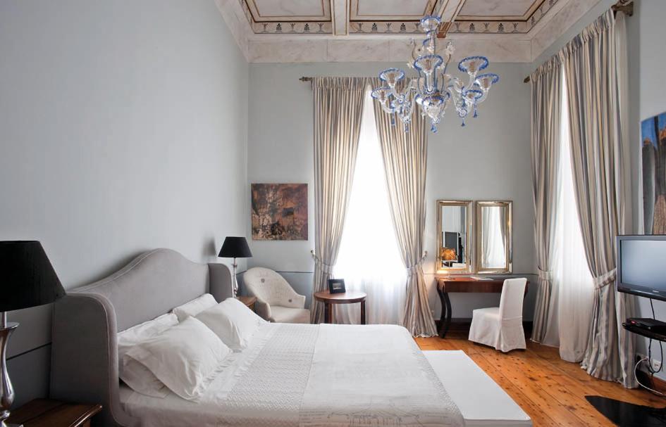 Hotel Ploes إرموبولّي المظهر الخارجي الصورة